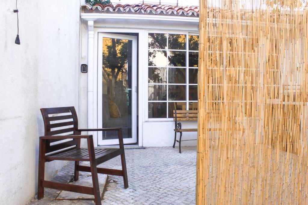 Almirante24 - Apartment With Garden - Ajuda Palace & Royal Treasure Museum Lisbon Bagian luar foto
